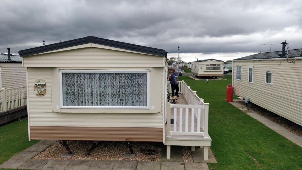 6 Berth Heated On The Chase Apartment Skegness Exterior foto